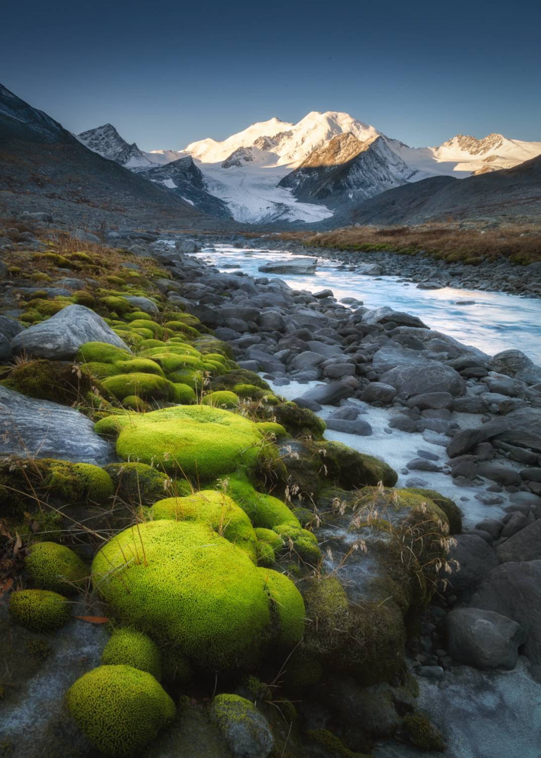 алтай, горный алтай, пейзажи алтая, кош-агачский район, горная река, горное ущелье, горы, осенний алтай, мох, морена, ледник, Рубан Алена