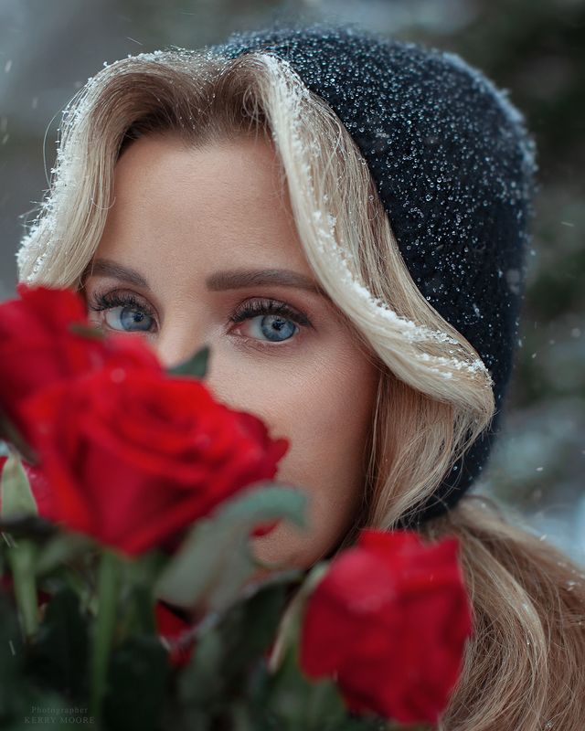 dream, portrait, eyes, blue eyes, woman, beauty, rose, winter, snow, street portrait, femle, headshot Snow White фото превью