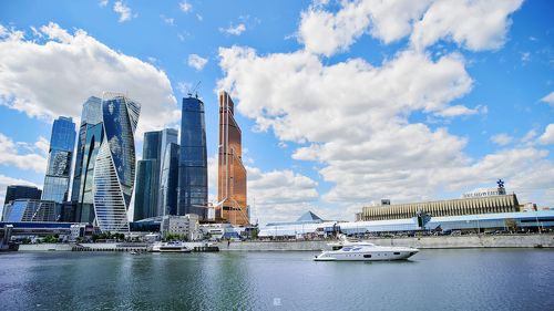 москва сити день