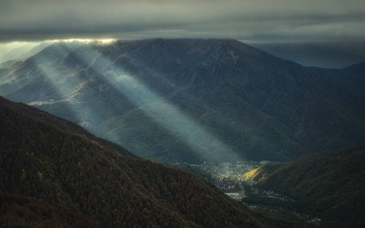 Кавказ, Красная Поляна, Лучи, Утро, Александр Круль