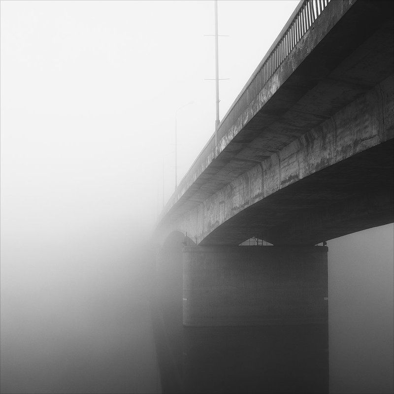 мост, туман, чб, линии, свет, река, россия, Псков, берег, город, пейзаж, mist, bw, river, bridge, cityscape *** фото превью