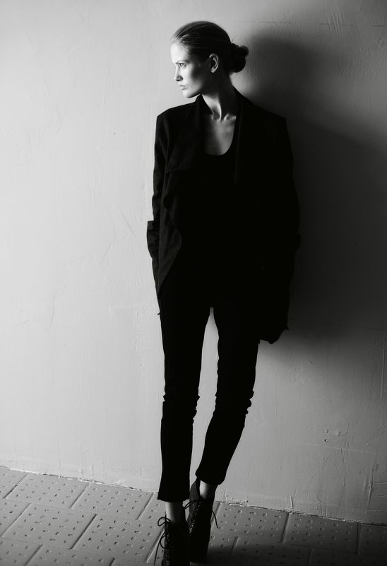 FORWARD MODEL MANAGEMENT фото превью