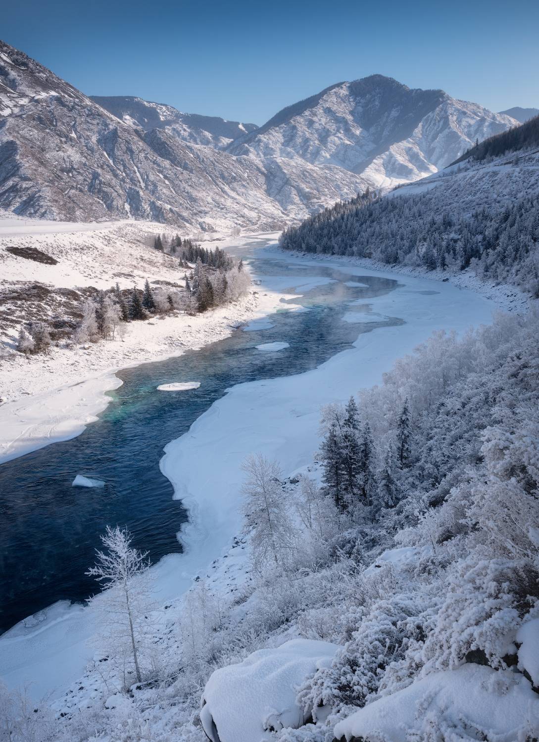 алтай, горный алтай, пейзажи алтая, онгудайский район, горная река, зимний пейзаж, зима, куржак. иней, парящая река, катунь, горы, зимний алтай, Рубан Алена