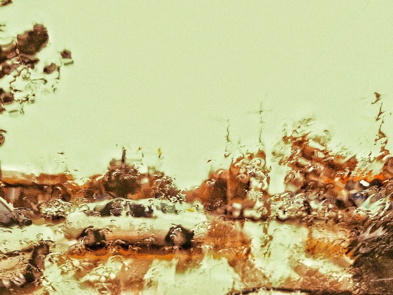 Rainy street фото превью