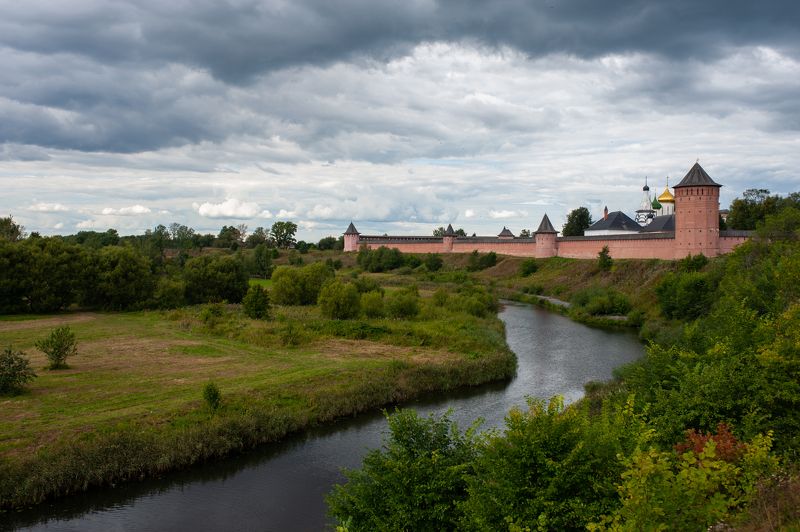 Монастырь фото превью