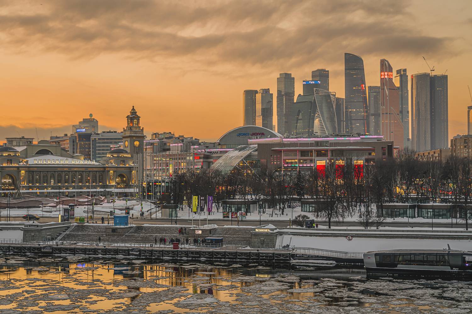 деловой центр., Бирюков Вячеслав