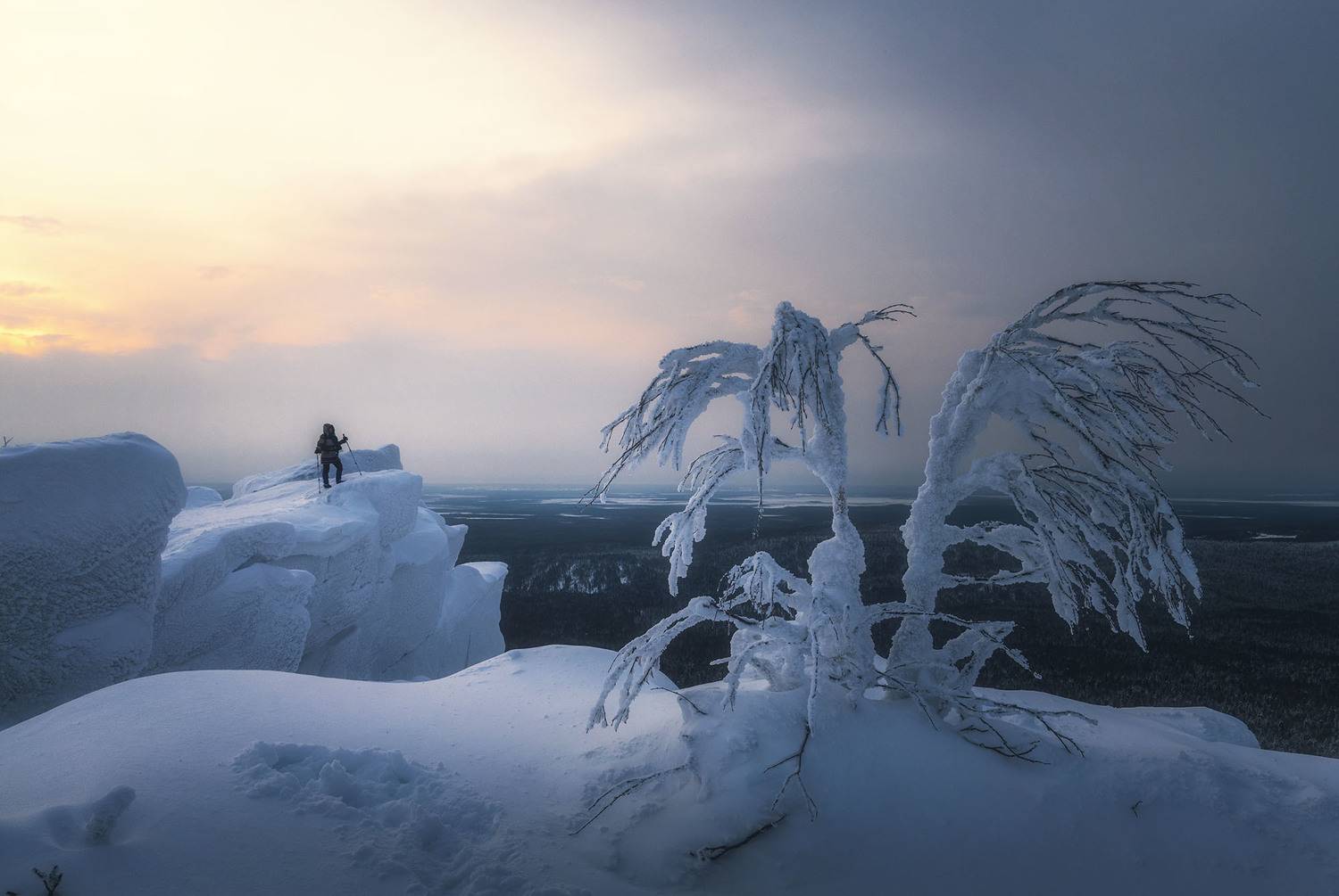 , Грамаков Юрий
