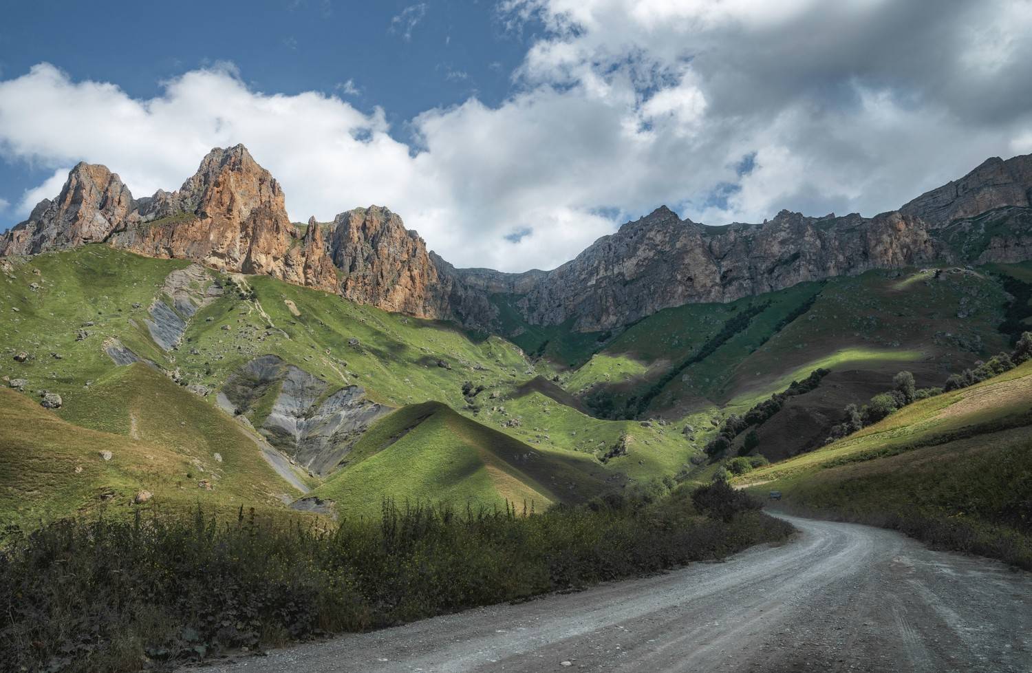 , Дэм Константин