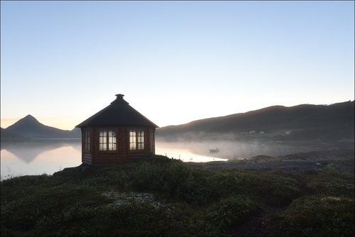 Свет раннего утра