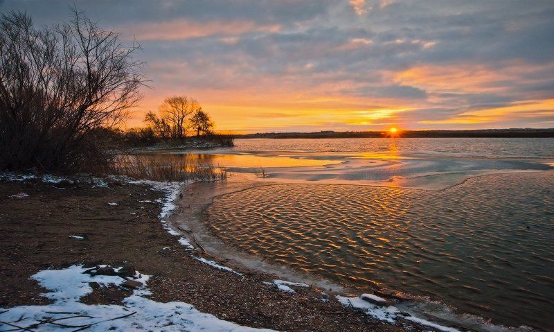 Озеро, Рассвет Первые лучи_2 фото превью