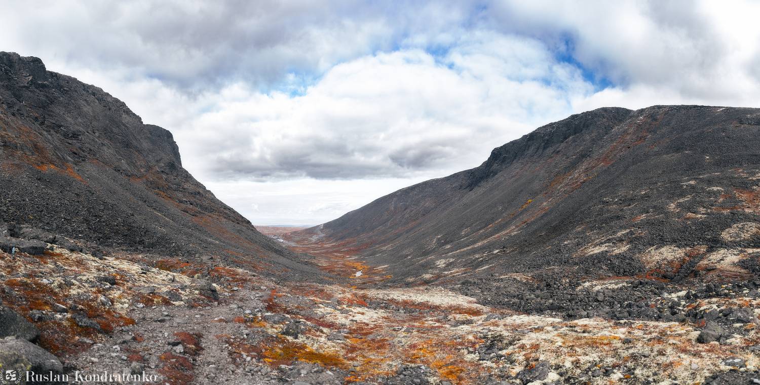 ловозерские тундры, сейдозеро, кольский полуостров, эльморайок, перевал, перевал эльморайок, горы, долина, осень, Кондратенко Руслан