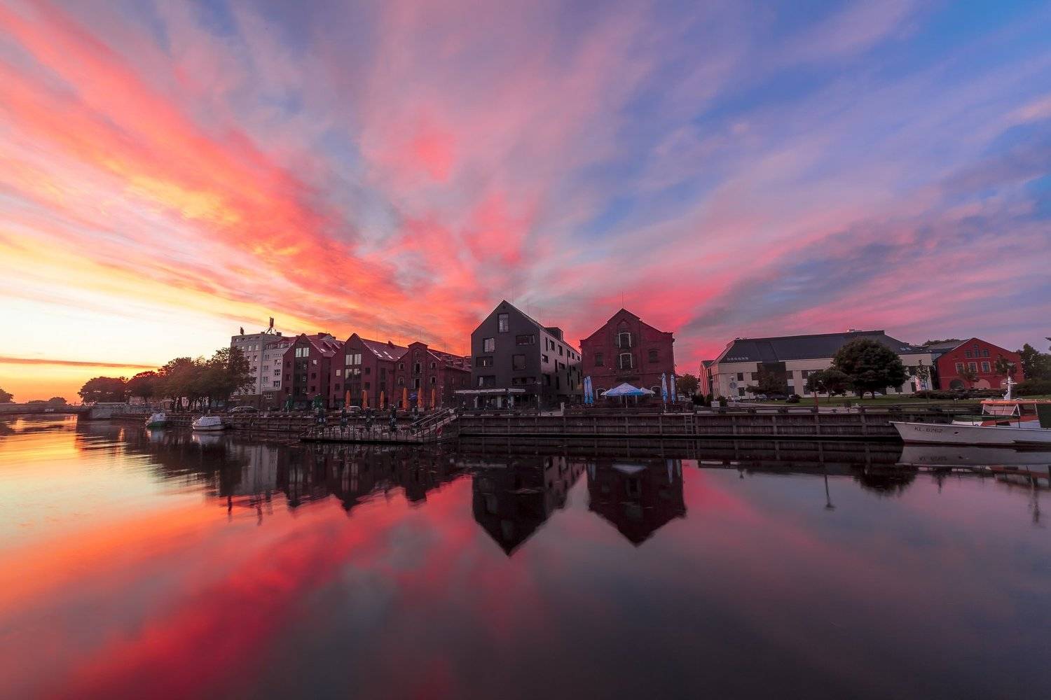 Cityscape, Klaipeda, Lithuania, Old city, Reflection, River, Sunrise, Руслан Болгов (Axe)