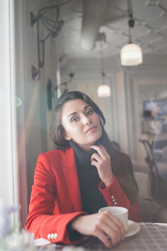 Elvira фото превью