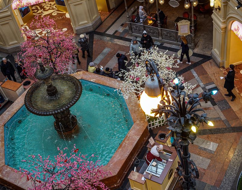 весенний ГУМ фото превью