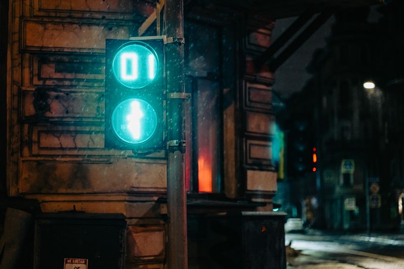 Владимир Бероев, Vladimir Beroev, Мастерская Сверхфотографий, Санкт-Петербург, Питер, Piter, Sankt-Peterburg, Киберпанк, Cyberpunk Мистика зимних улиц ночного Питера | Кадр восемь фото превью