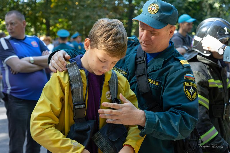 мчс, спасатель, калининград, россия, мероприятие, репортаж, улица, форма, соревнование, lifeguard, kaliningrad, russia, event, report, street, uniform, competition Юный спасатель. фото превью