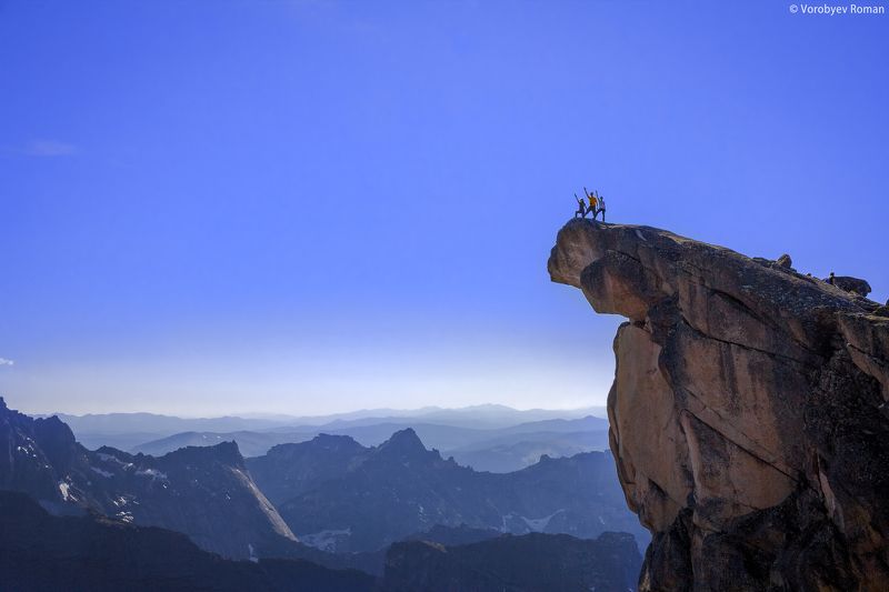 Вершина, Горы, Ергаки, Небо, Пейзаж, Природа, Скалы Зуб Дракона фото превью