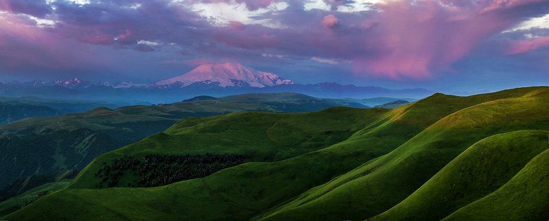 Эльбрус на рассвете фото превью