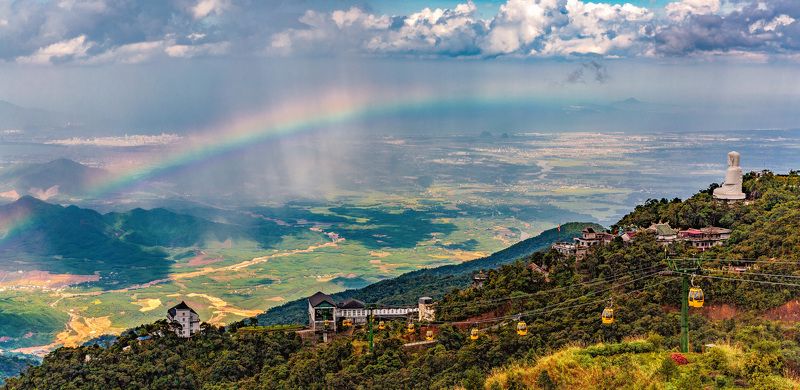 Ba Na Hills, Da Nang, Vietnam фото превью
