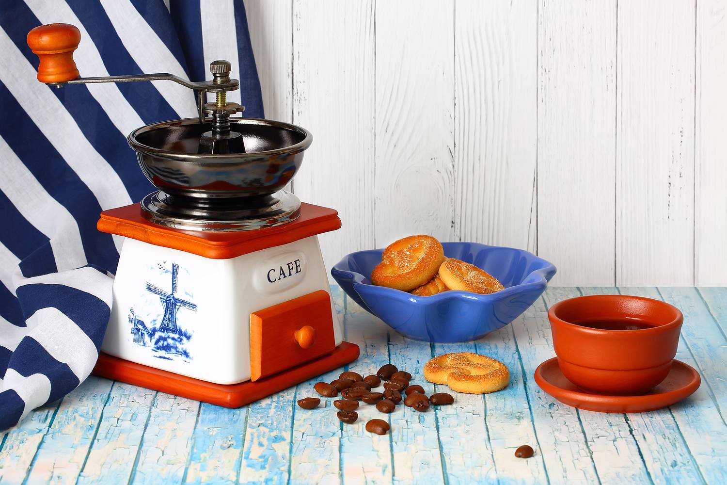 Кофе, чашка, меленка, зерна кофе, печенье, морской, натюрморт, Галина Лоскутова