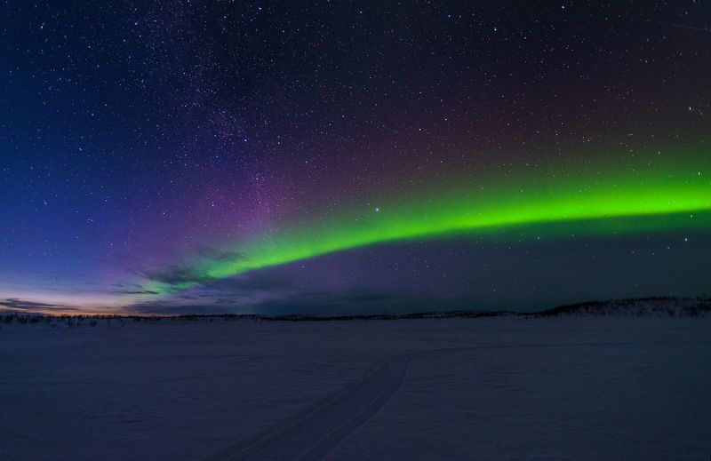 ...уходит день за горизонт фото превью