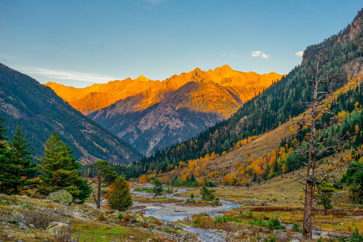 горы река лесс, Anatoly