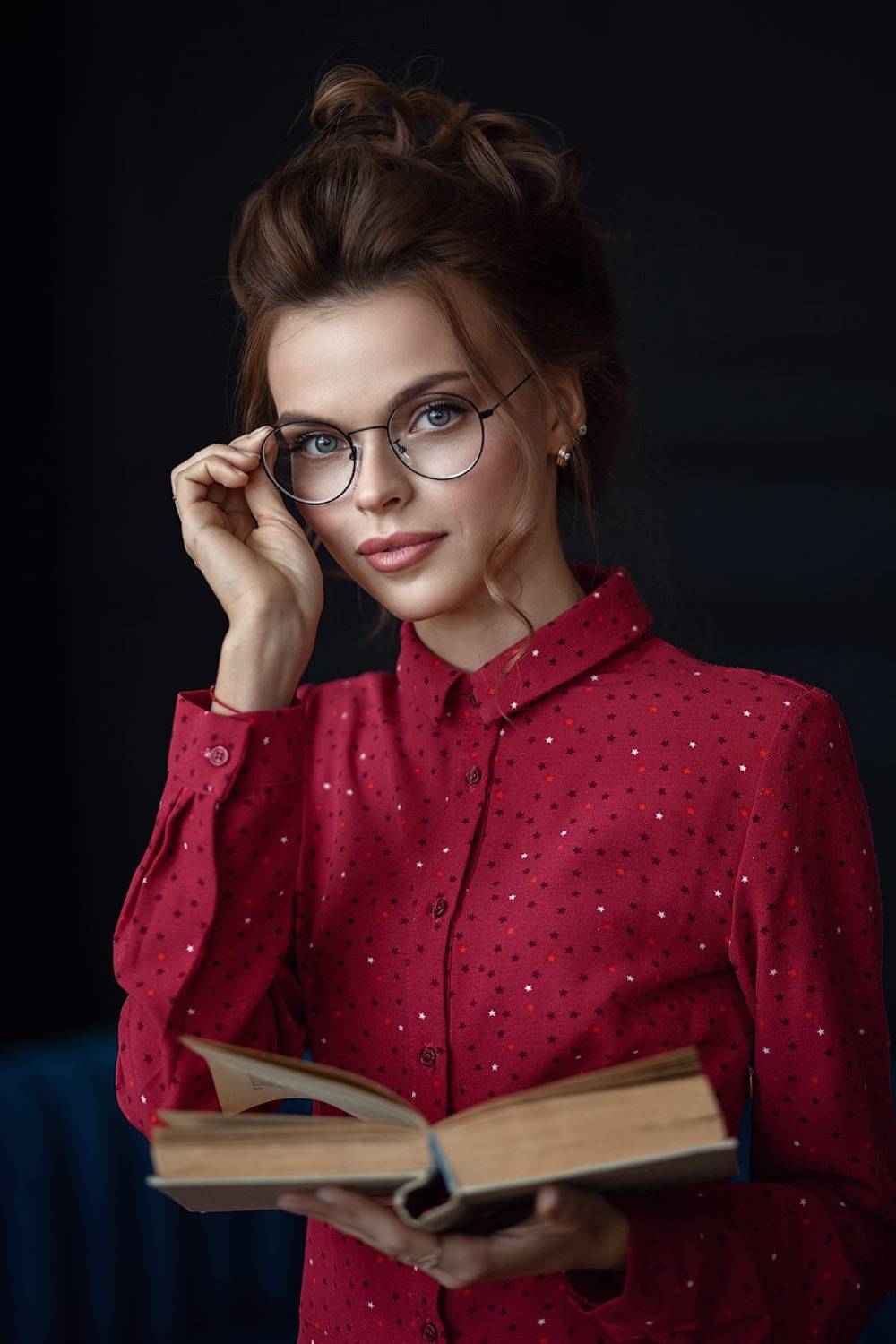 портрет девушка, Михаил Корнилов