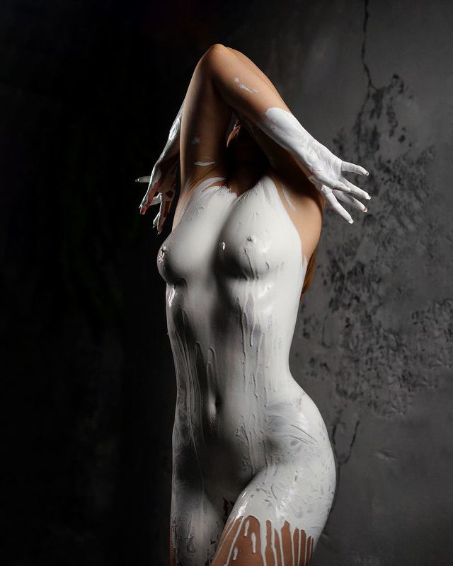 girl, nude, вкрасках Скульптура  фото превью