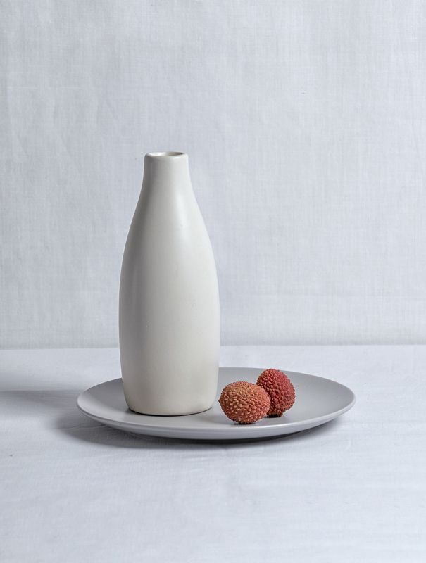 Белый фото превью