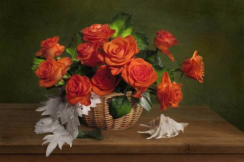 Коралловые розы