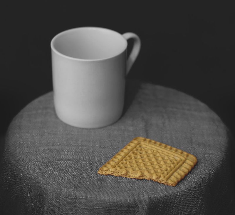 Пол-печеньки или офисное наслаждение/Half a cookie or an office delight фото превью