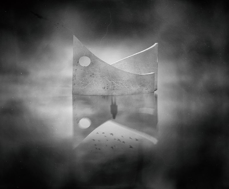 fineart, conceptual, creative, bnw, blackandwhite, photomontage, photomanipulation, atmospheric, limbo, dark, black, surreal, surrealism, fantasy, Upside-down Dimension фото превью