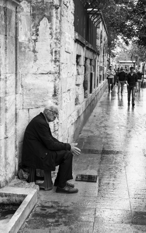 Встаньте на весы фото превью