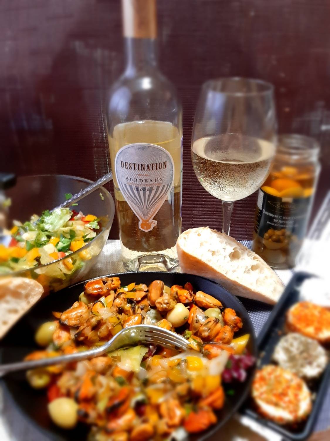 Салат, мидии, Sauvignon, Maria V. Gorskaya