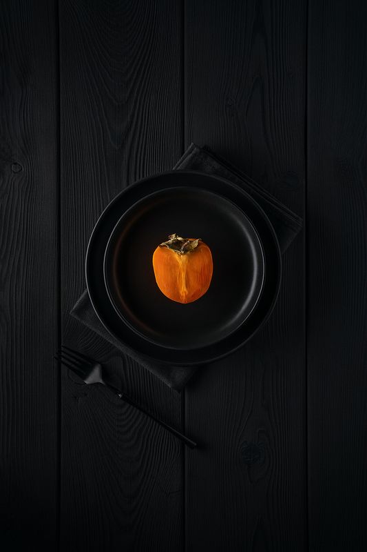 фрукт, ягода, хурма, черный, оранжевый, минимализм, эстетика 1/2 фото превью