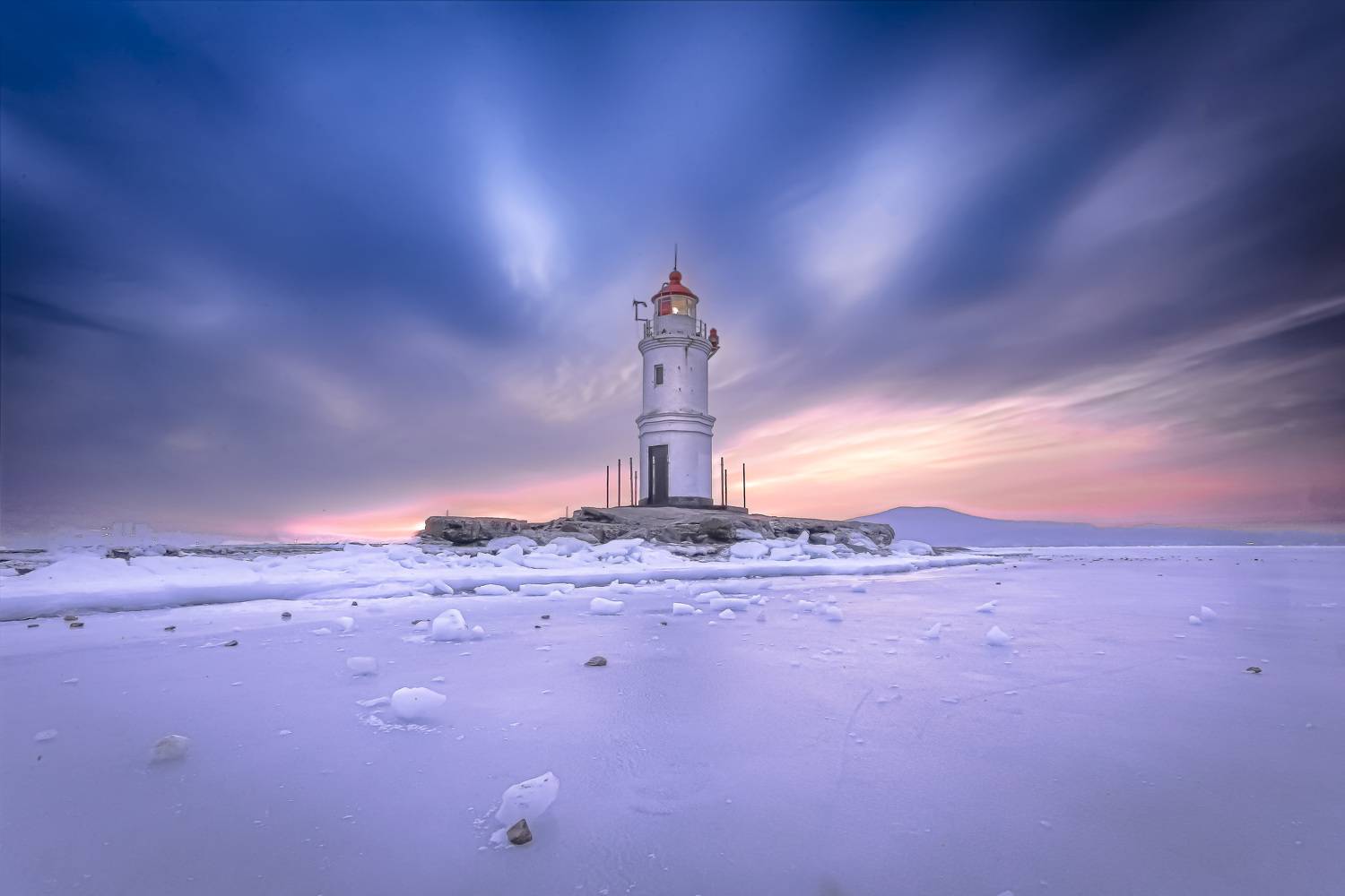 , Александр Лаврентьев