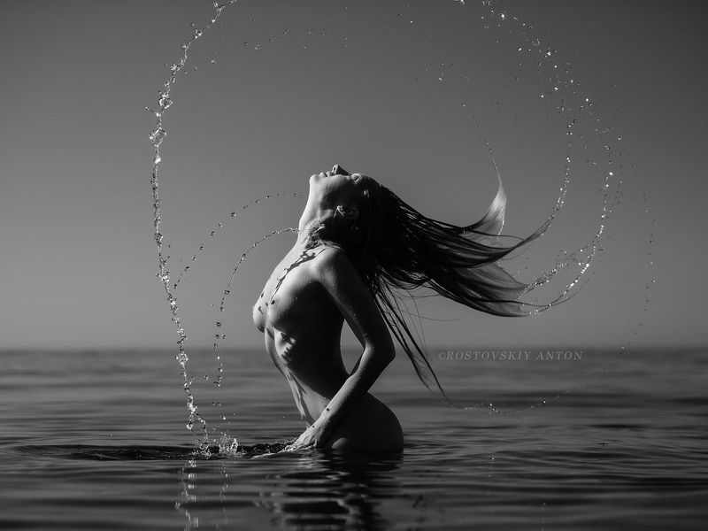море, утро, вода, волосы, брызги, ню, девушка, модель Однажды на море | Анна Иоанова | ню фото превью