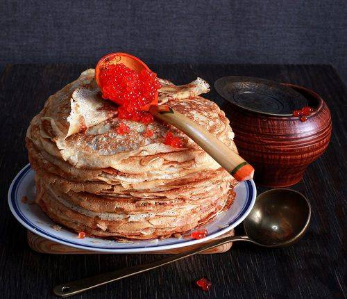 Как на масленой неделе из печи блины летели!