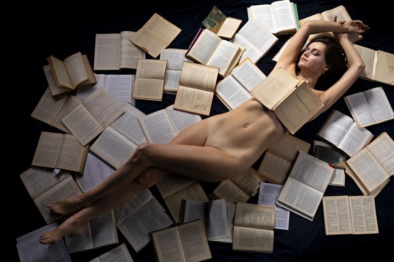 Monika фото превью