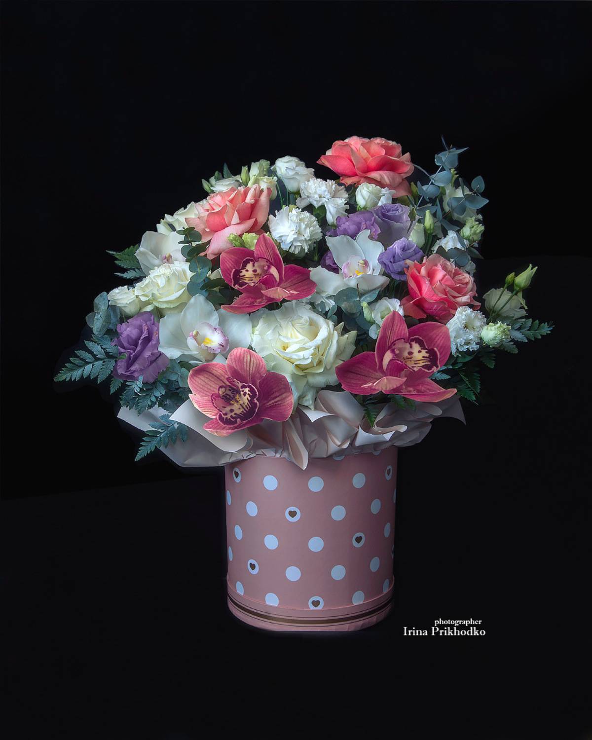 цветы, букеты, черный фон, Приходько Ирина