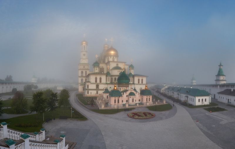 Два осенних утра фото превью