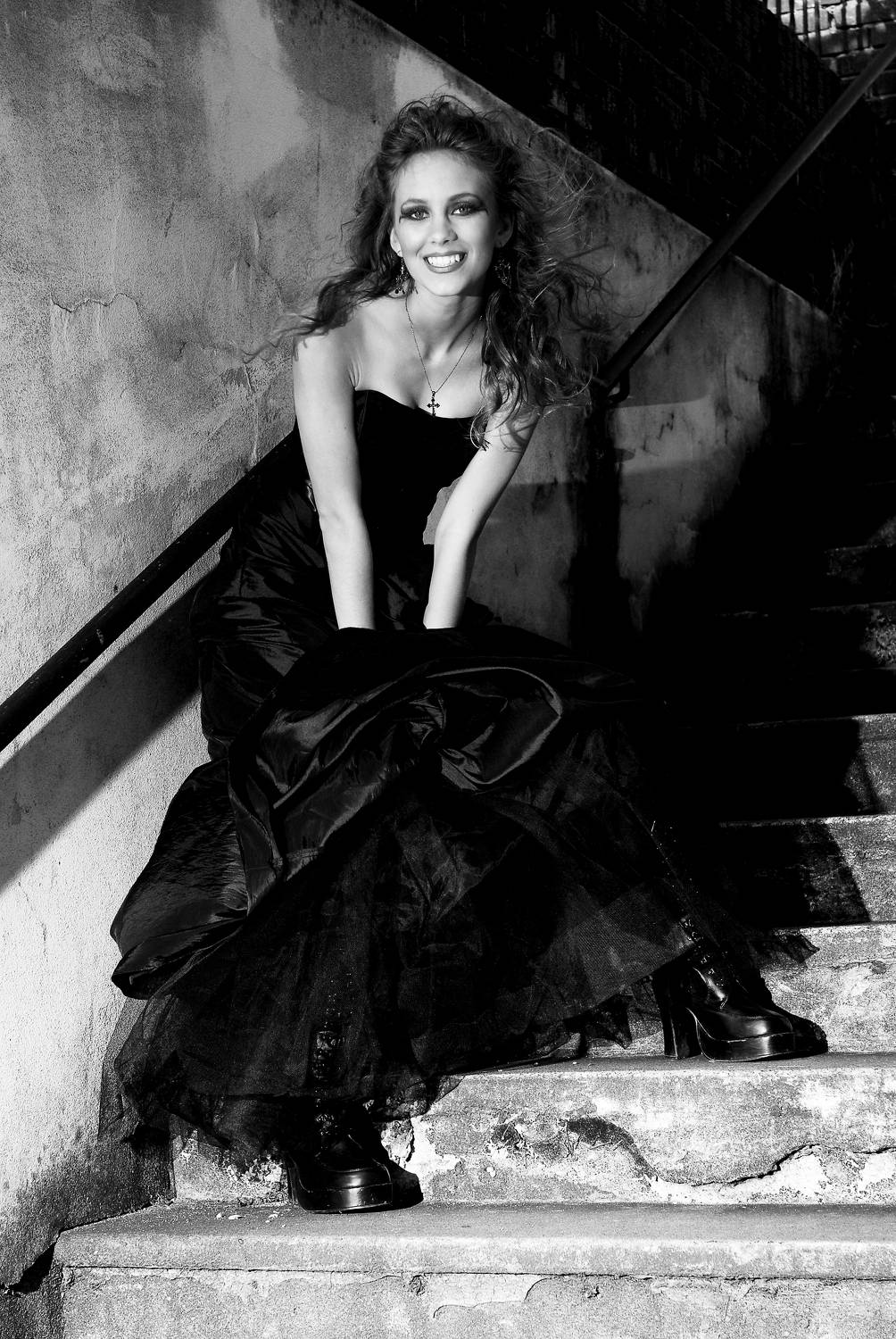 dress, monochrome, blackandwhite, teen, model, edgy, Fast Photography