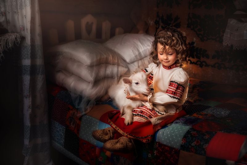 девочка, childrenphoto, babyphoto, детская фотография, козленок, русский стиль Друзья фото превью