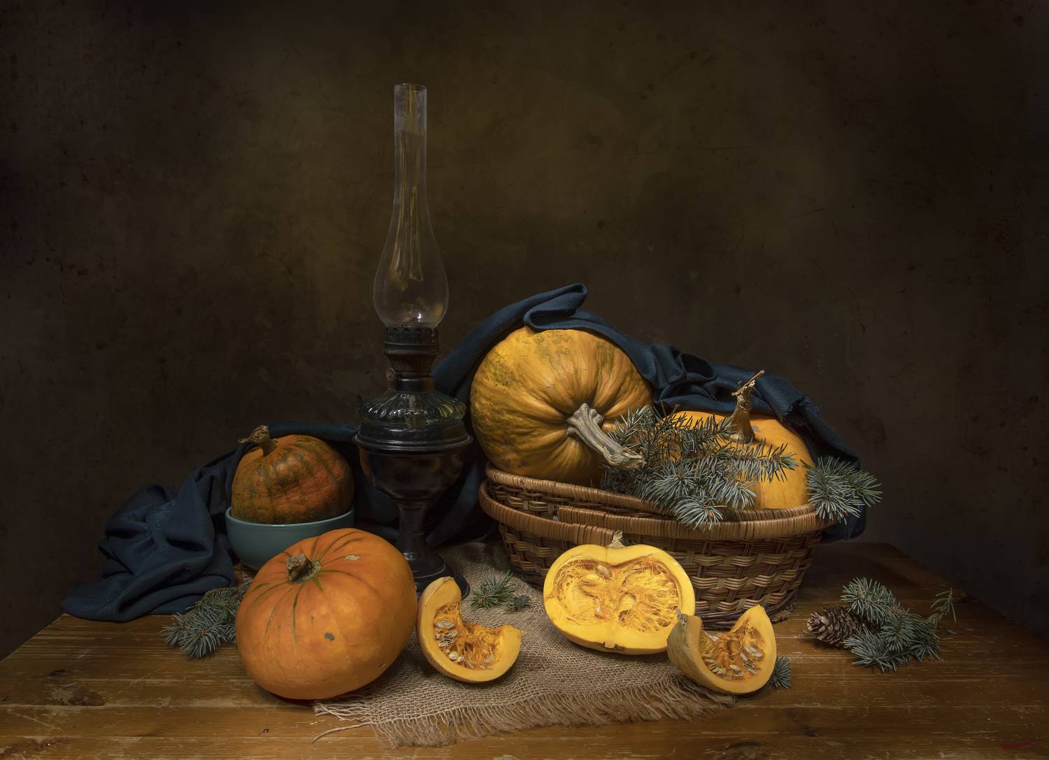 натюрморт, керосинка, тыквы, ель, Феденкова Татьяна