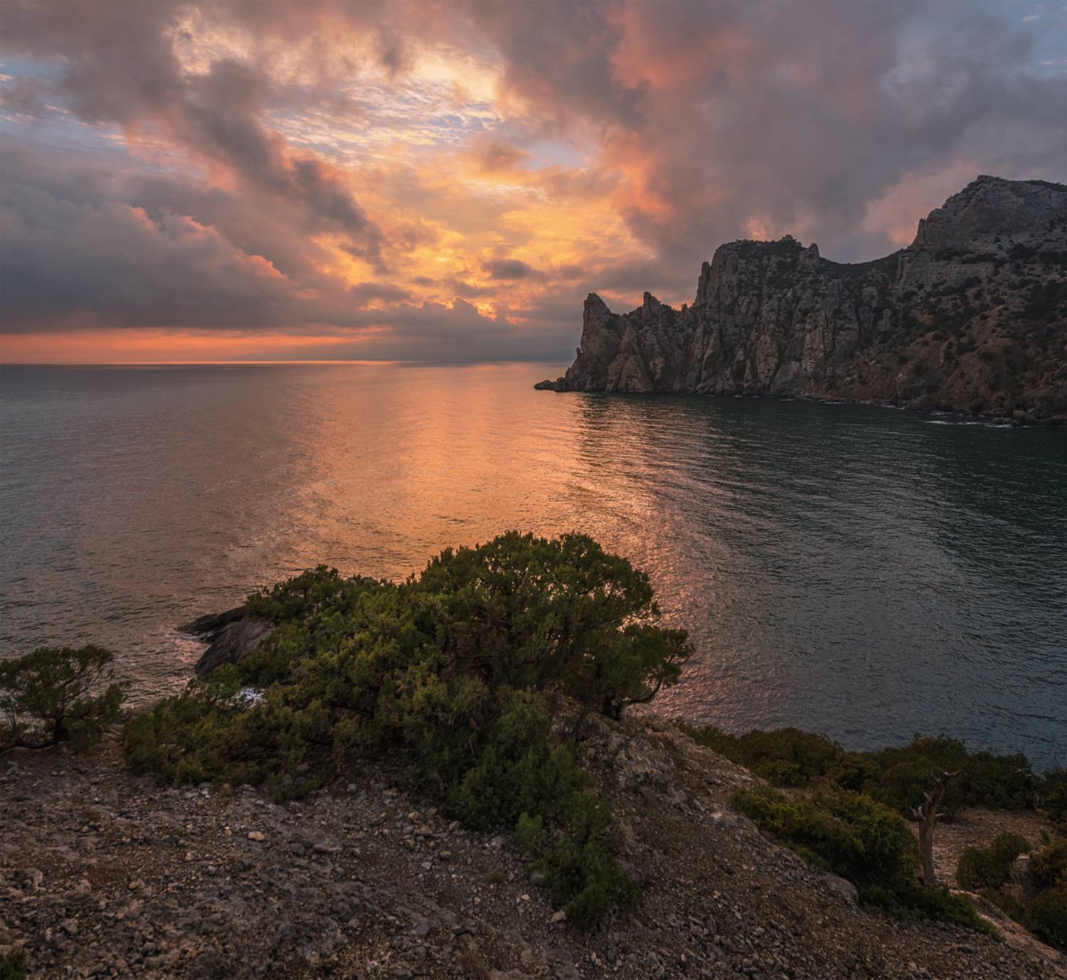 россия, крым, новый свет, чикен-кая, закат, февраль, Мысливцев Николай