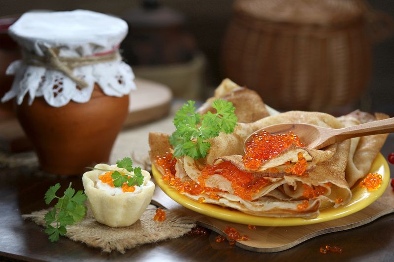 натюрморт, масленица, блины, икра Блины с икрой фото превью