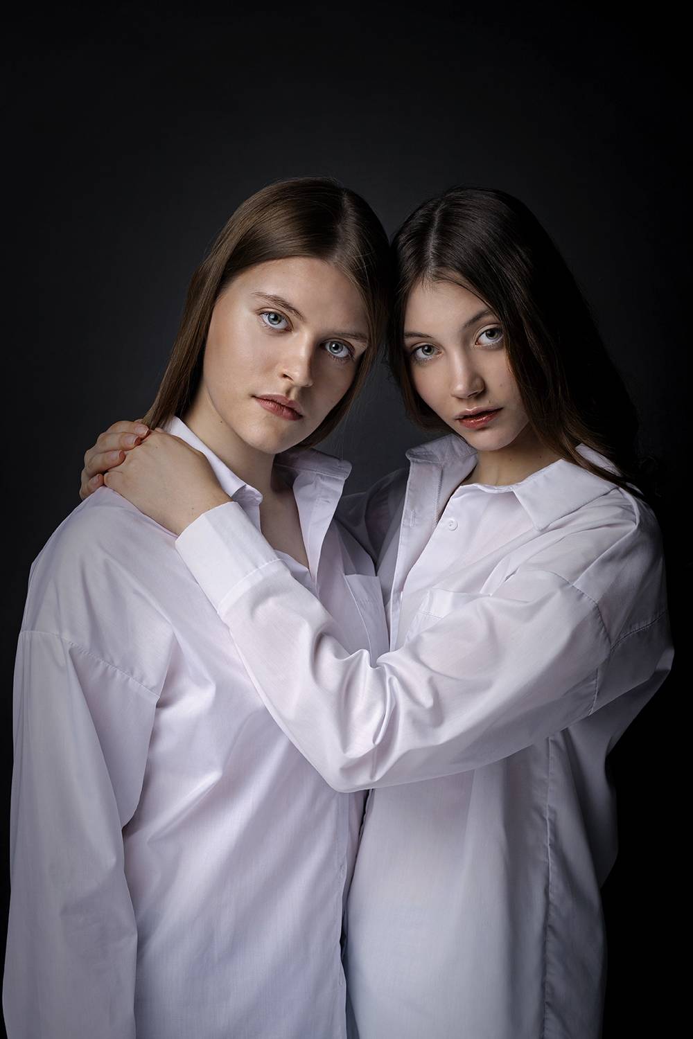 , Антон Леонов