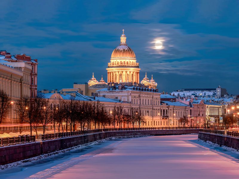 исаакиевский собор, луна, санкт-петербург, спб, полнолуние Луна и Исаакиевский собор фото превью