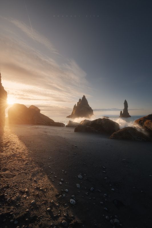 iceland, sunrise, landscape, sky, sun, lights, mountains, mountain, hungarianphotographer, beach, waves, rocks First Light at the beach фото превью