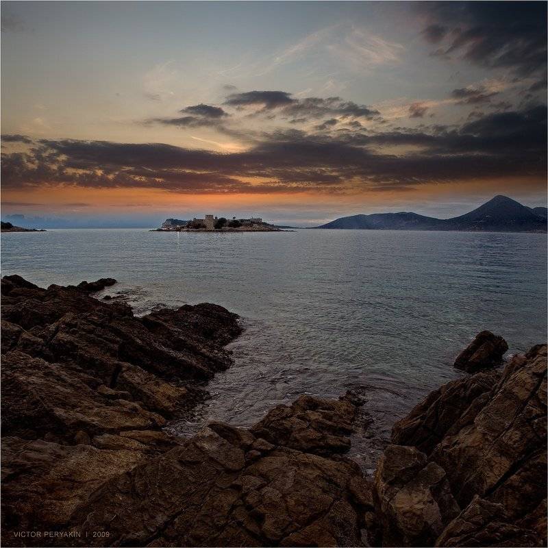 , Виктор Перякин